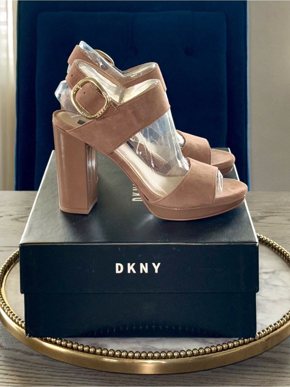 DKNY Bell Slingback Suede Block Heel Sandals | Nude/Walnut | Sz. 6 | NWB